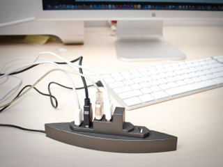Illustration for article titled All Peripherals on Deck (This Is a USB Hub You Can Actually Buy!)